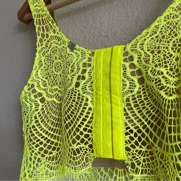 For Love & Lemons Spring Fling Underwire Crop - Picture 11 of 16